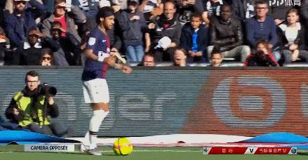 说实话，巴萨这阵容能拿欧冠吗？（以巴萨现有阵容，能夺欧冠吗？）