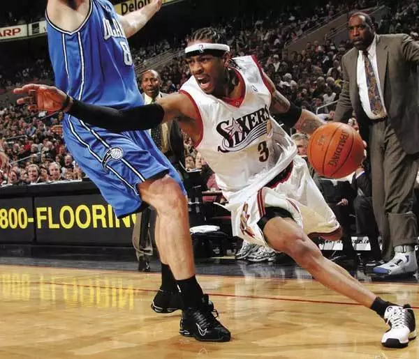 拜仁3-1逆转葡体，格纳布里传射、卡尔、塔破门，基米希乌龙（拜仁3-1逆转击败葡体：格纳布里一传一射，卡尔与塔建功，基米希自摆乌龙）