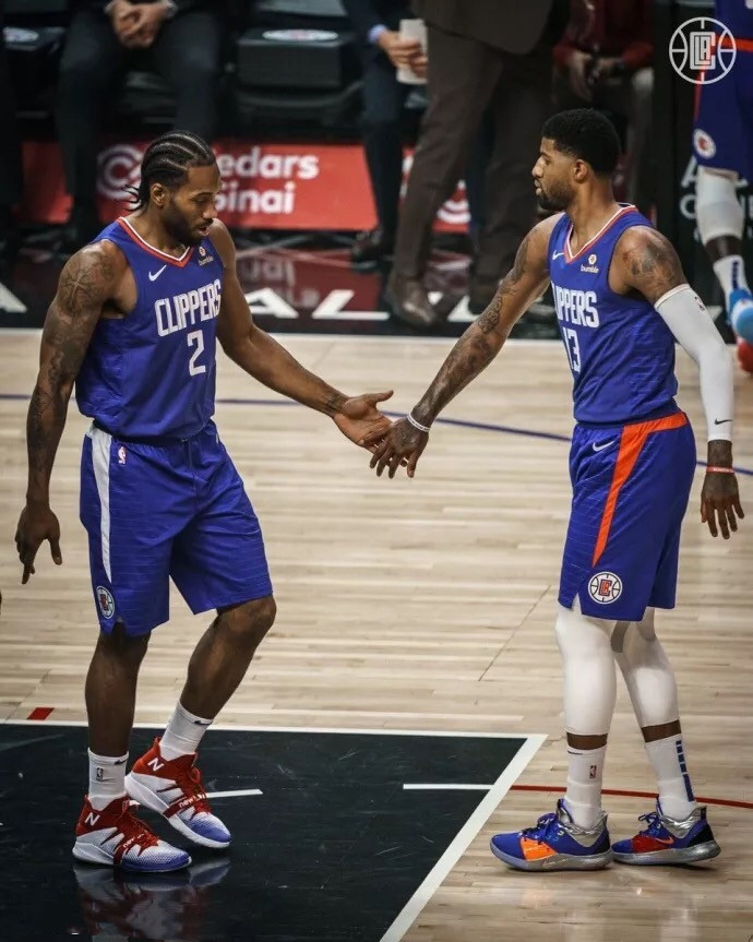 日职乙半场：神代庆人、村上悠绯破门，爱媛1-1熊本（日乙半场：神代庆人、村上悠绯建功，爱媛暂与熊本1-1战平）