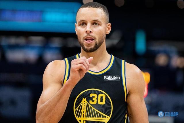 卡拉格怒喷萨拉赫8分钟，麦迪逊震惊脸：我现场看他开炮（卡拉格8分钟猛批萨拉赫，麦迪逊当场惊呆：我在现场见证他火力全开）