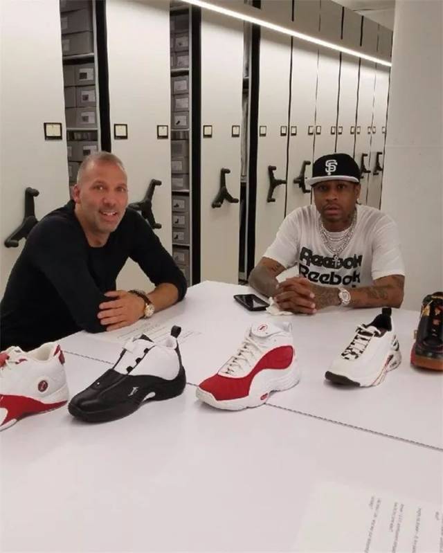 51分+44分！NBA最强三当家，却深陷交易流言，你和詹姆斯是绝配（连砍51分、44分！联盟最强第三人深陷交易传闻，与詹姆斯天作之合）