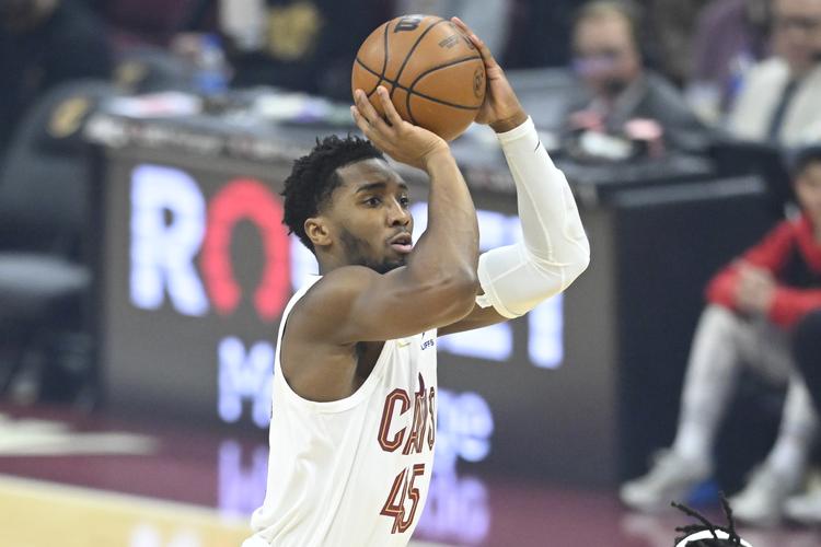 莫雷托：尤文正在关注努诺-塔瓦雷斯，拉齐奥也考虑冬窗出售（莫雷托：尤文考察努诺-塔瓦雷斯，拉齐奥亦考虑冬窗出手）