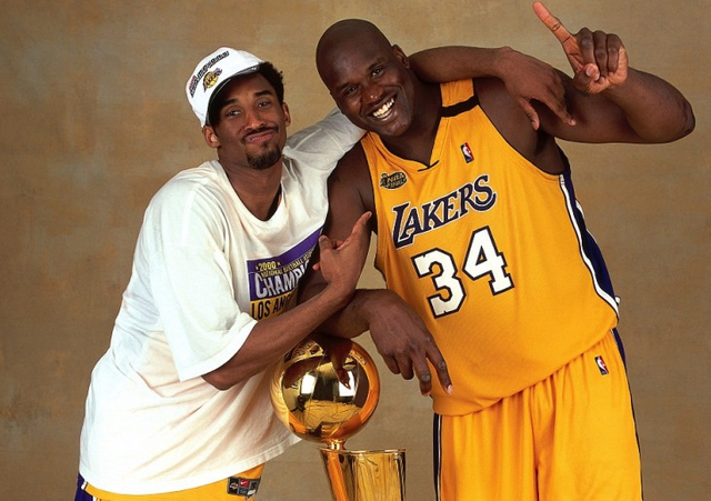 荷兰大名单：范戴克领衔；费耶诺德球员瓦伦特首次入选（荷兰队名单公布：范戴克压阵，费耶诺德的瓦伦特首次入选）