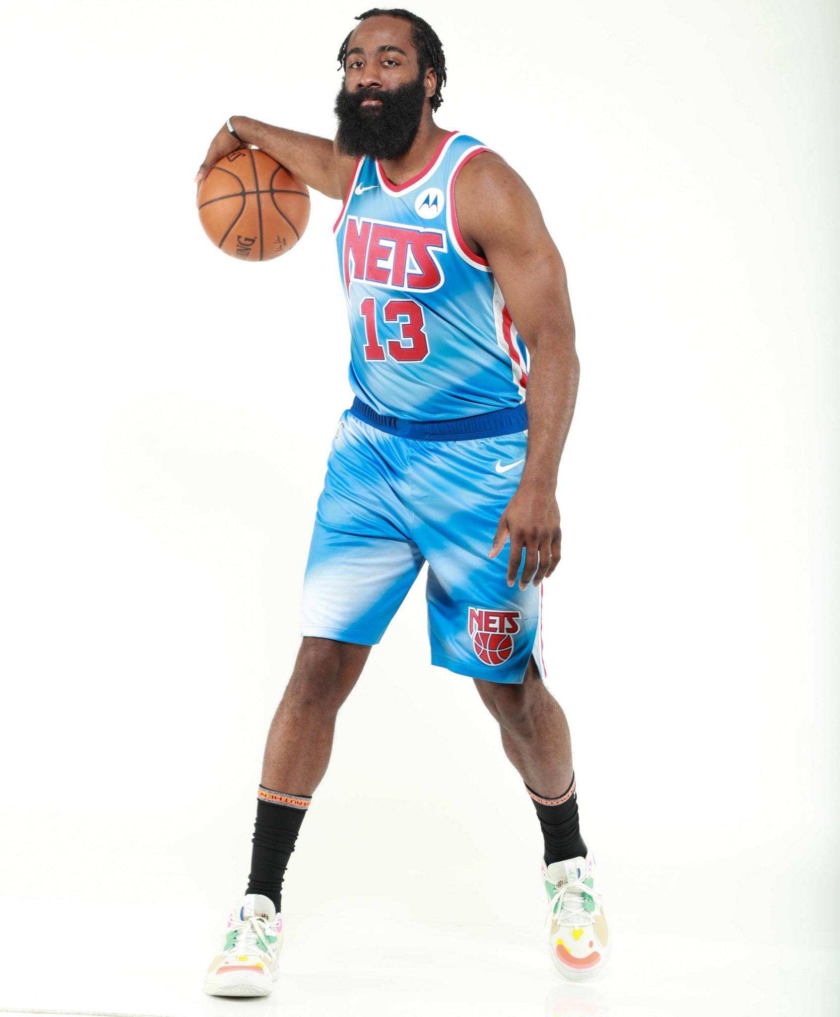 若纳塔斯：若我不叛逆、不暴躁，巴西和西班牙一定抢着要我（若纳塔斯：要不是我叛逆又暴躁，巴西和西班牙早就抢着签我）